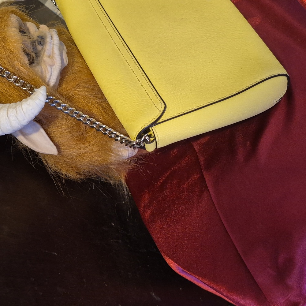 EUC 💋 KATE SPADE 💋LAUREL WAY ⚜️Yellow Crossgrain Leather⚜️ conv. Should/clutch - Picture 4 of 14